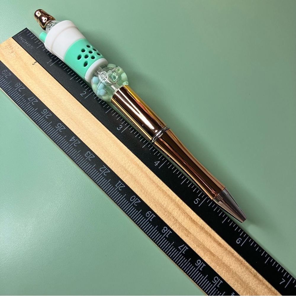Green & White Boba Tea Handmade Beaded Pen - Picture 6 of 6